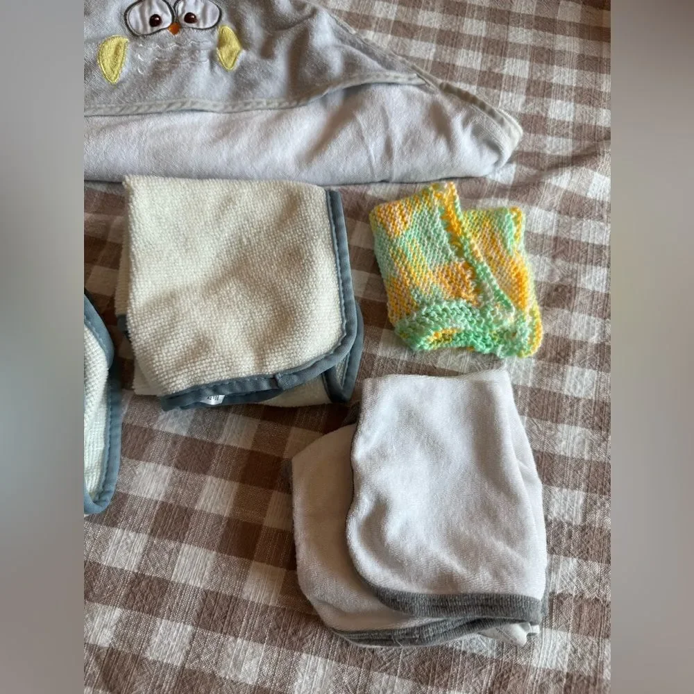 Bundle of baby bath towels